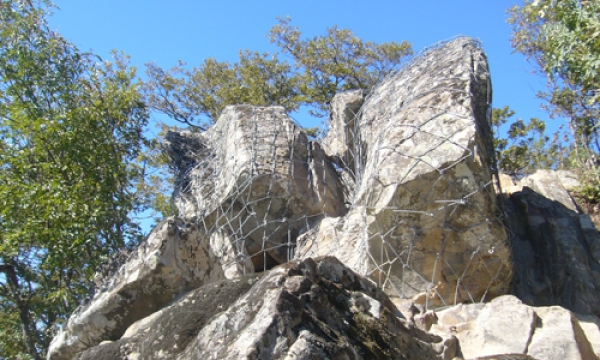 SISTEMA SPIDER PER BLOCCHI ROCCIOSI